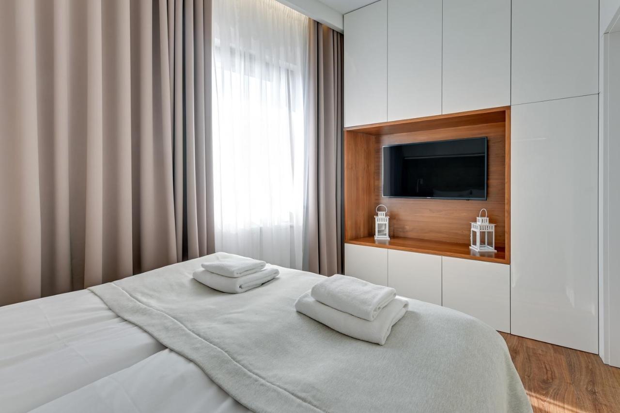 Downtown Apartments River View Gdansk Exterior photo